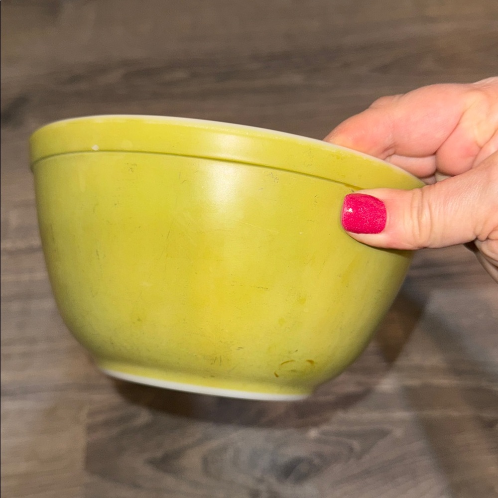 Vintage Pyrex Verde 1.5 Quart Nesting Bowl